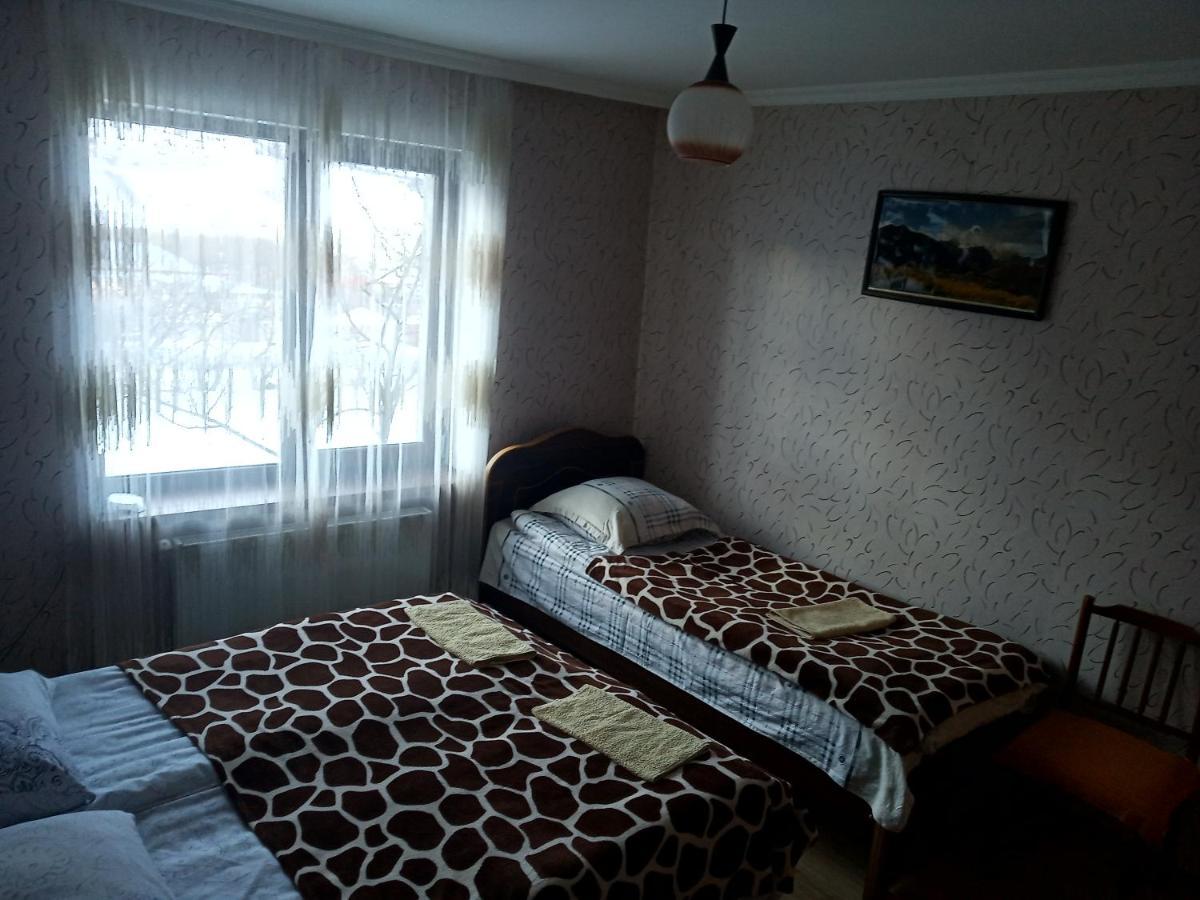 Guest House Sunset Kazbegi Bagian luar foto